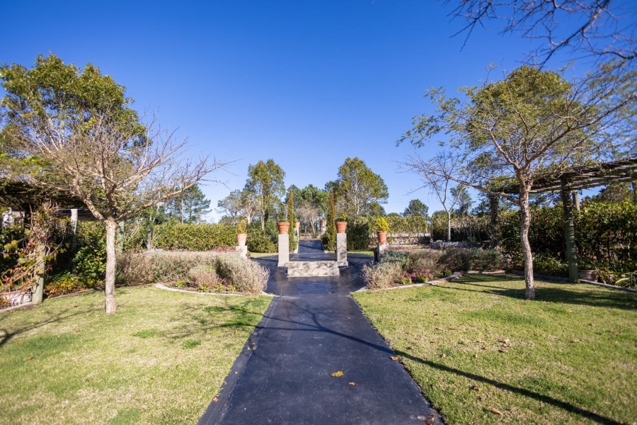 8 Bedroom Property for Sale in Airport Western Cape